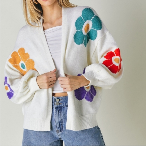 DAVI & DANI Sweaters - Cardigan Sweater